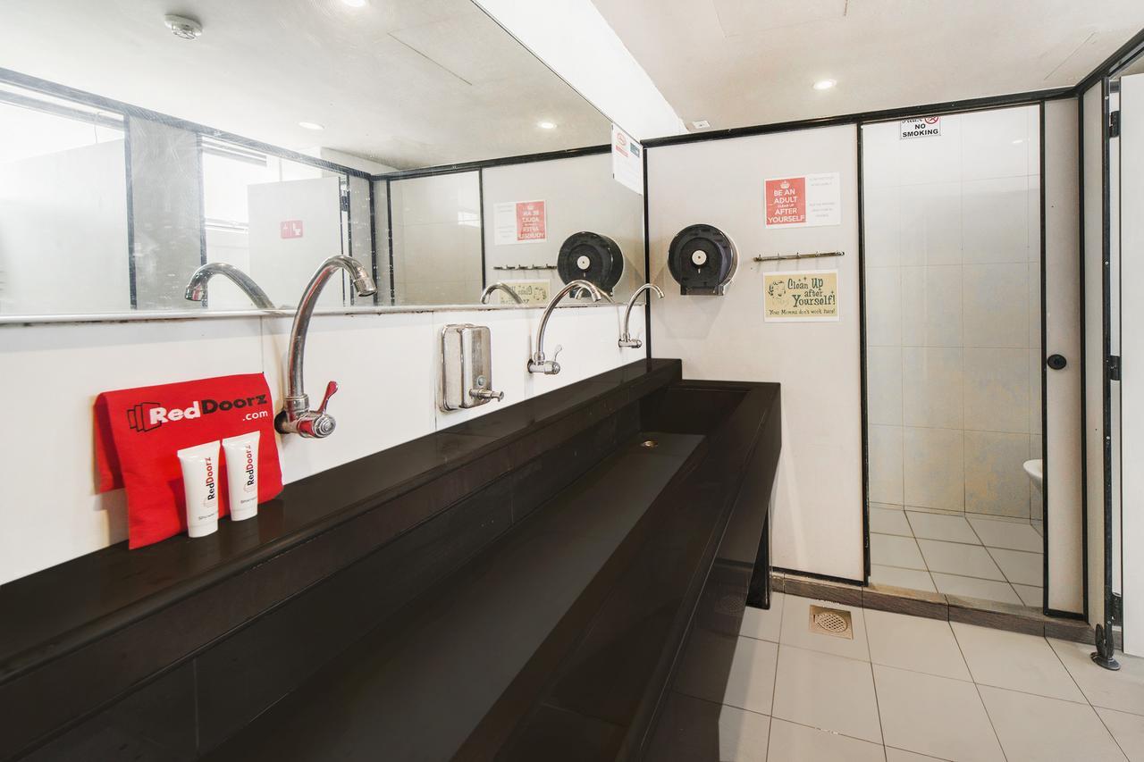 Reddoorz Hostel @ Jalan Besar Singapore Exterior foto